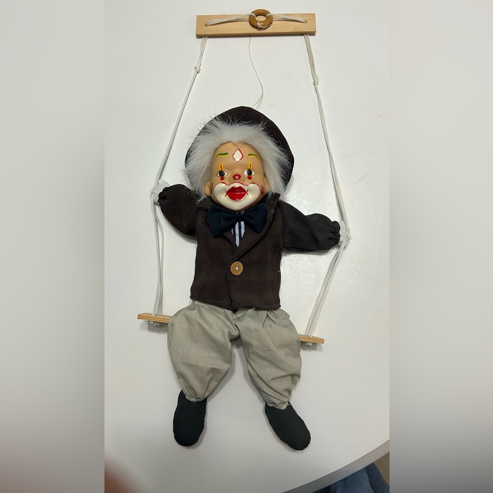 Posted now
Vintage "Swinging clown hobo/whimsical clown, also collector item